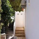Casa Vale Da Ana Villa