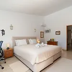 Villa Casa Vale Da Ana *