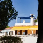 Casa Vale Da Ana *
