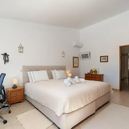 Villa Casa Vale Da Ana *