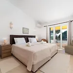 Casa Vale Da Ana