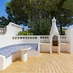 Casa Vale Da Ana Villa