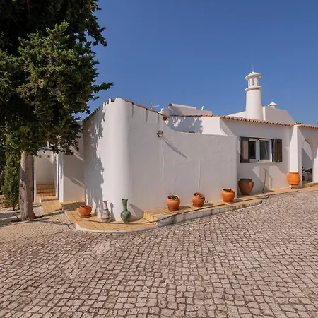 Villa Casa Vale Da Ana